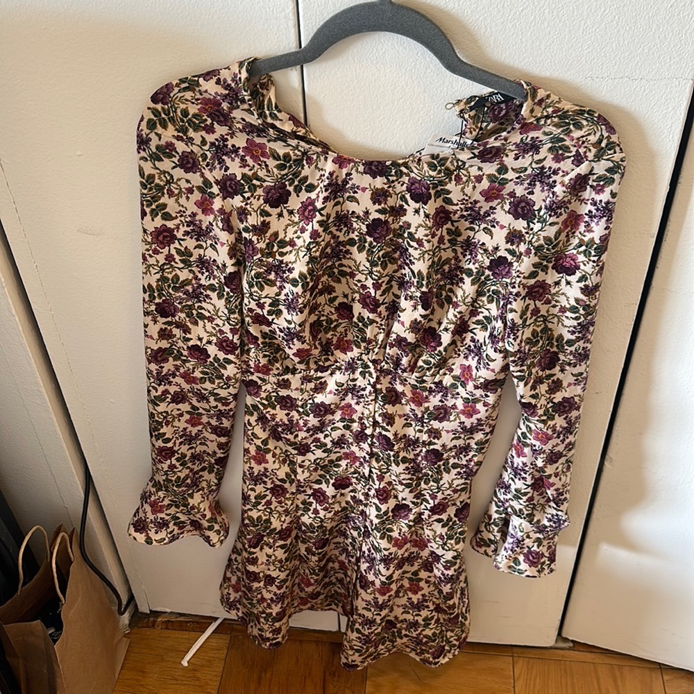 Zara floral dress brand new with tags